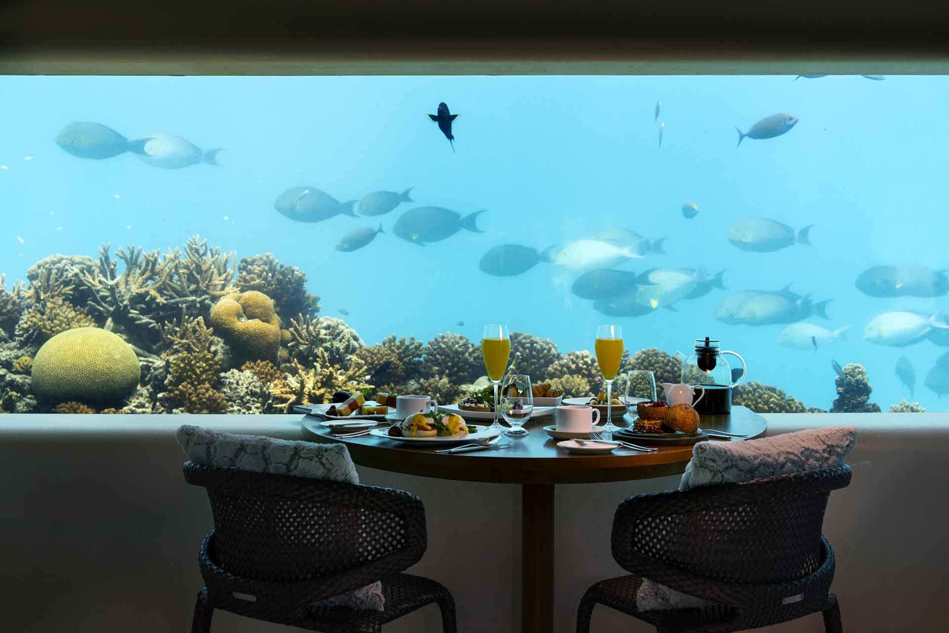 Huvafen Fushi launches underwater dining experience - Supper Magazine